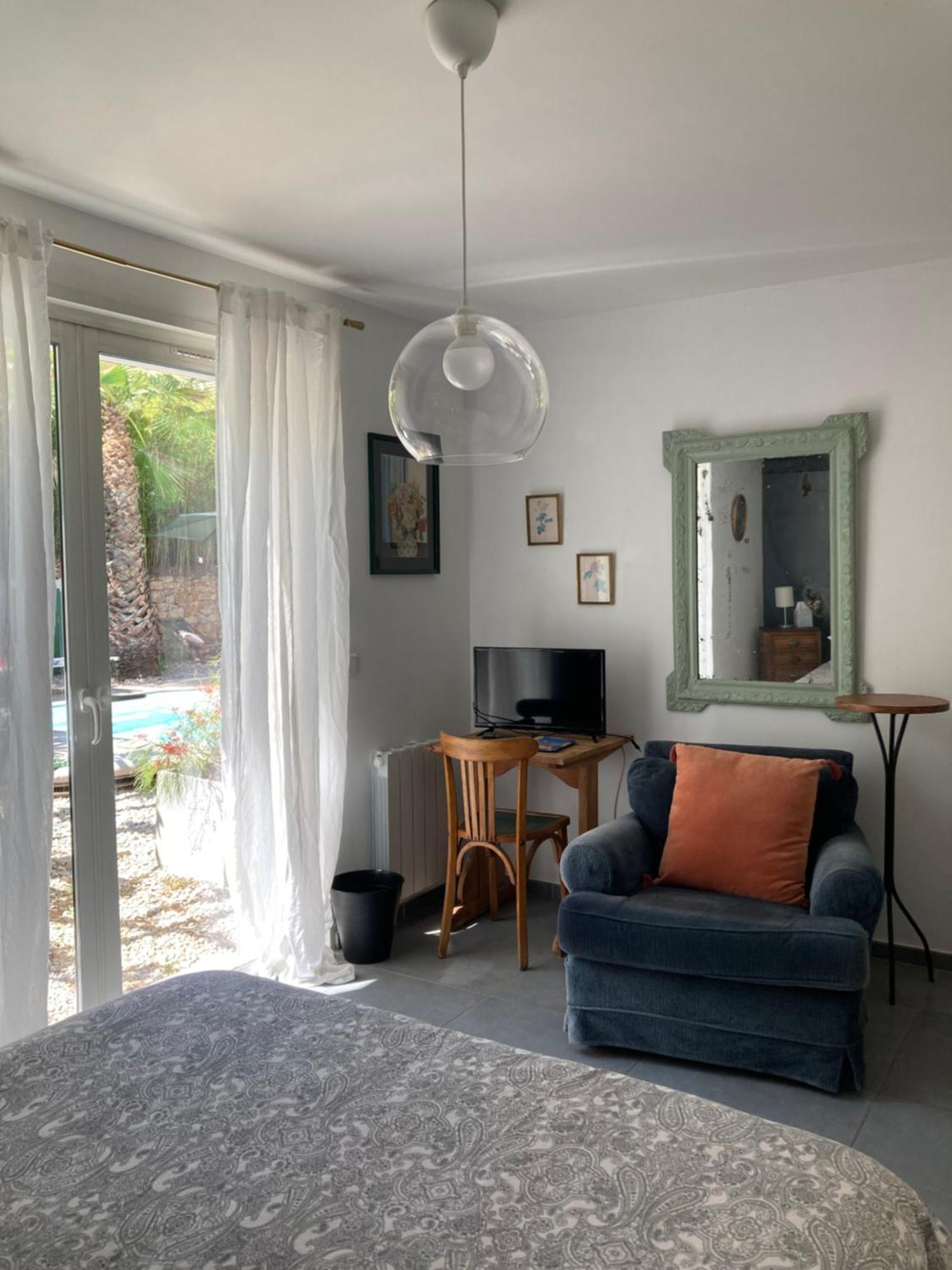Maison D Hotes La Villa Madeleine Sanary-sur-Mer Zewnętrze zdjęcie